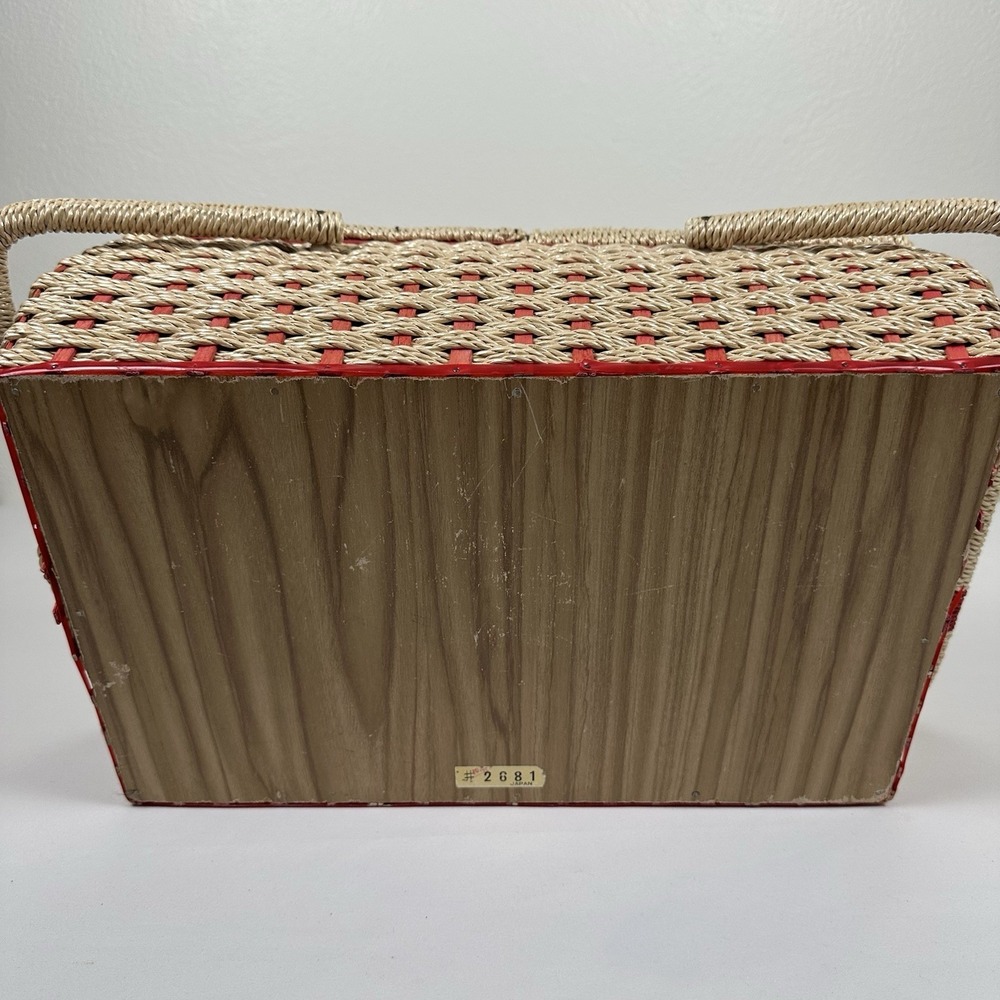 Vtg Japan Woven Wicker Sewing Basket Box Chenille Floral Lid Brass Latch - Picture 15 of 16